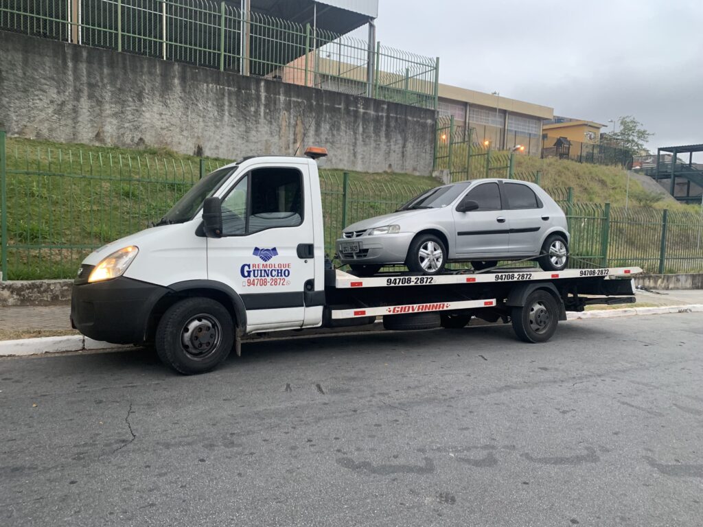 Serviço de guincho na cidade kemel